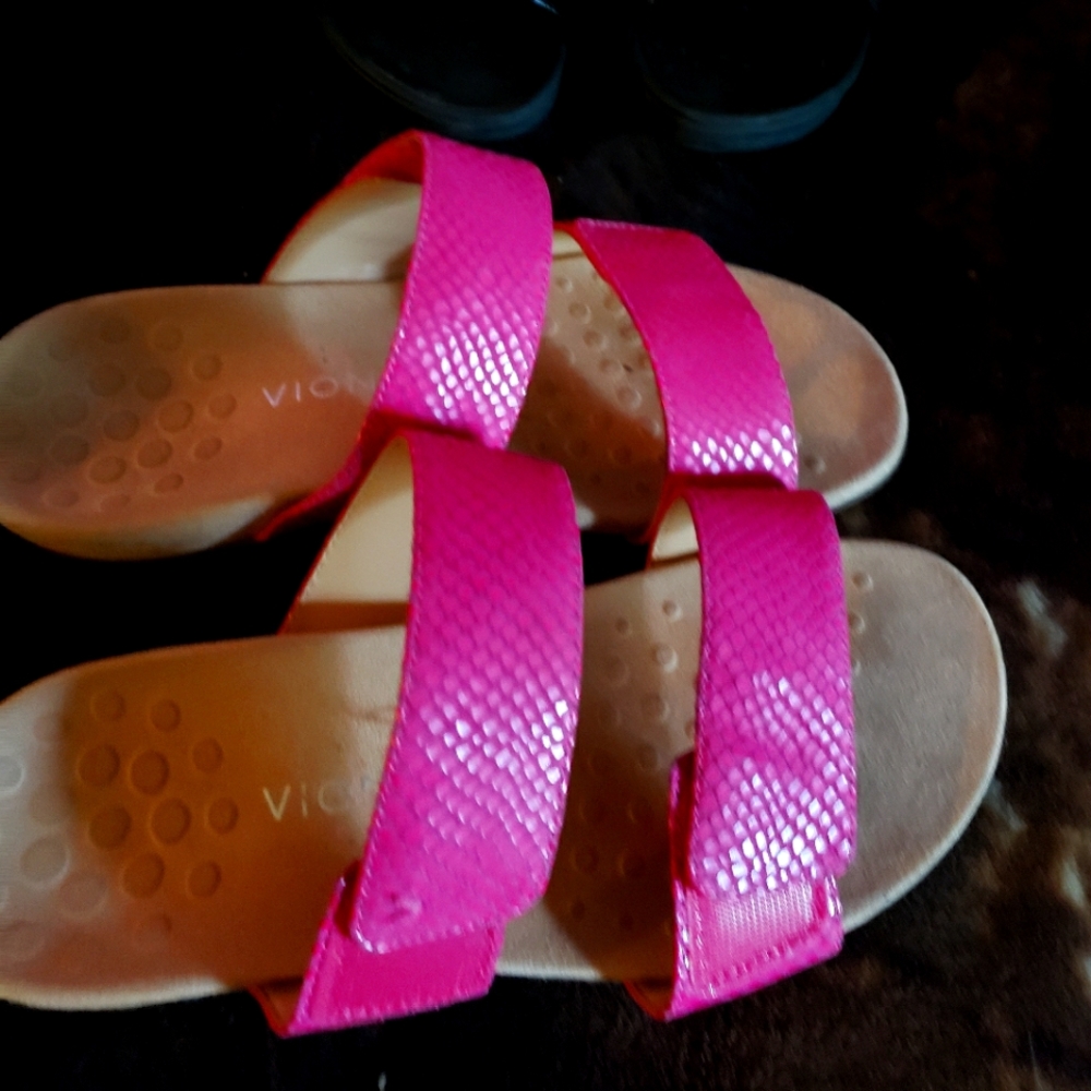 Vionic Sandals